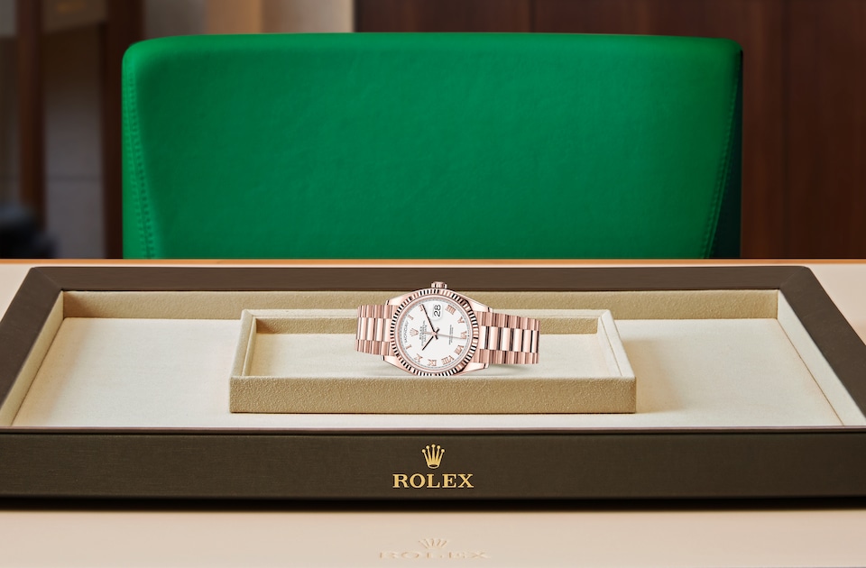 Rolex - DAY-DATE - Oyster, 36 mm, or Everose