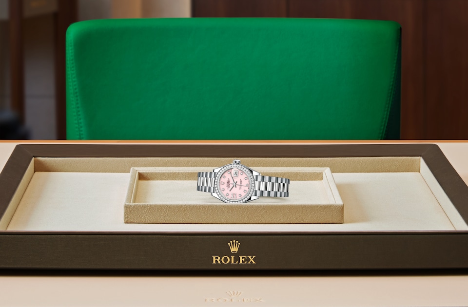 Rolex - LADY-DATEJUST - Oyster, 28 mm, or gris et diamants