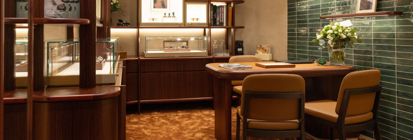 Boutique Time Collector