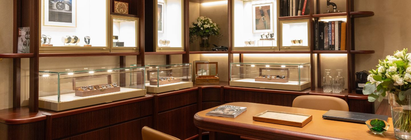 Boutique Time Collector